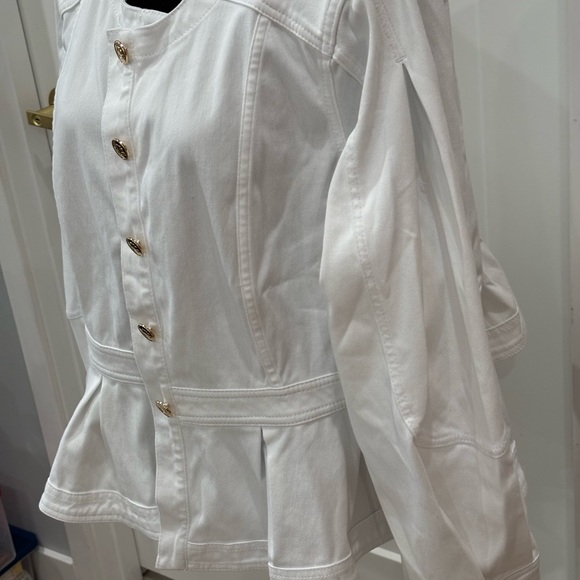 Christian Siriano jacket. - Picture 2 of 7